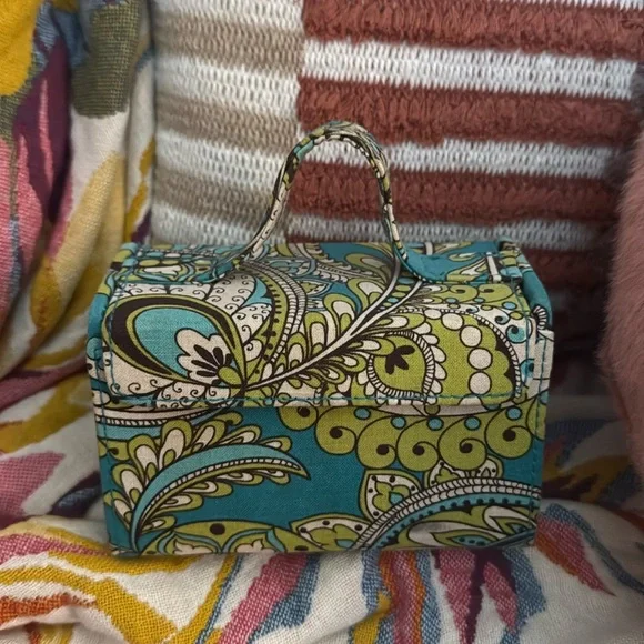 Vera Bradley Mini Travel Jewelry Box Ring Case Peacock Turquoise Flowers - Picture 1 of 6